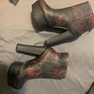 Iron Fist Killer Kitty Platform Heels 8 NWOT